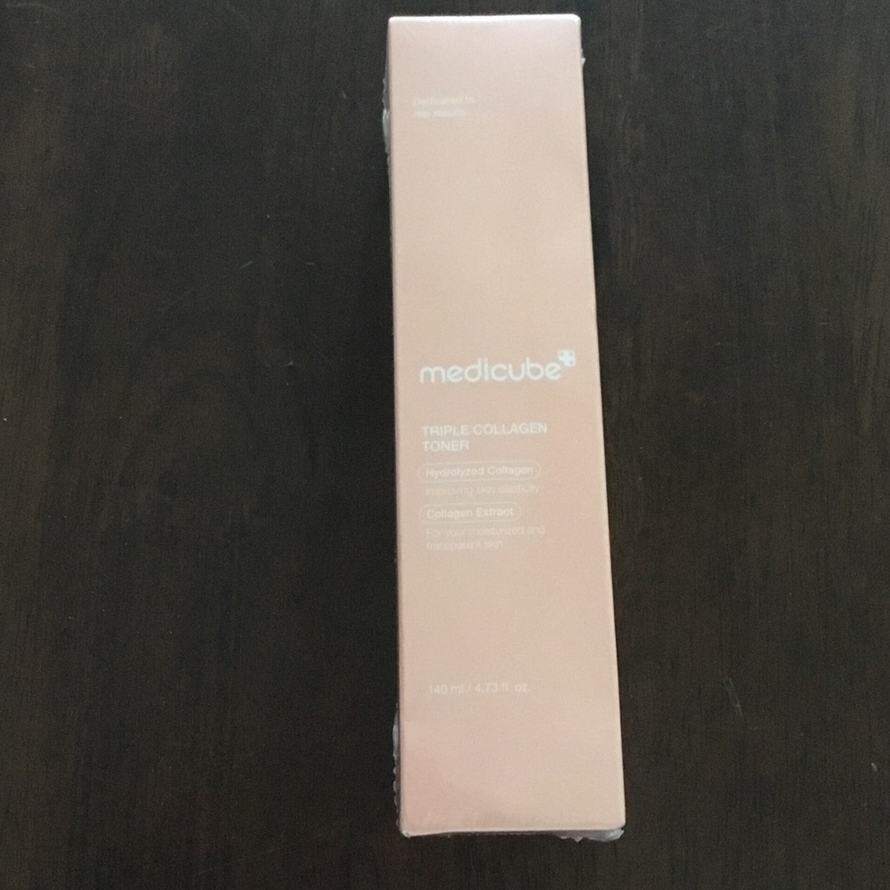 Medicube Triple Collagen Toner — Soft Rose Pink Hydration